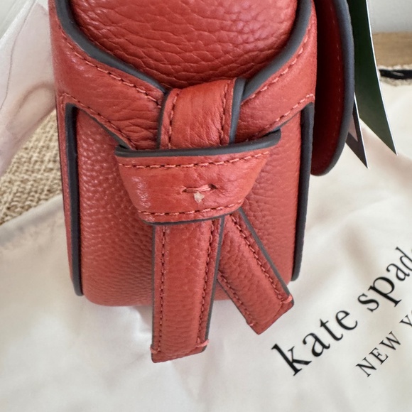 KATE SPADE NEW YORK Crossbody Brown Knott NEW with TAGS in Autumn Oak - Picture 3 of 15